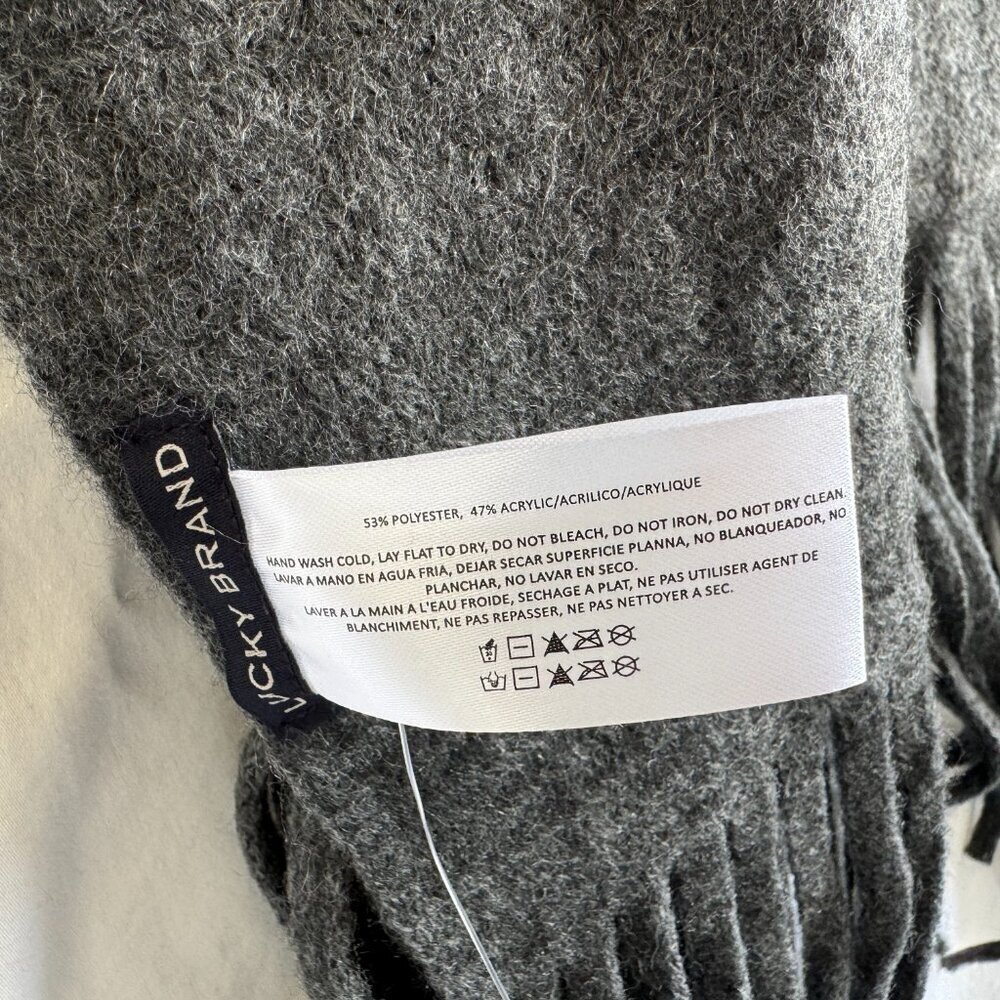 Lucky Brand Gray Fringe Scarf | Soft Knit Winter Wrap | NWT - Picture 4 of 4
